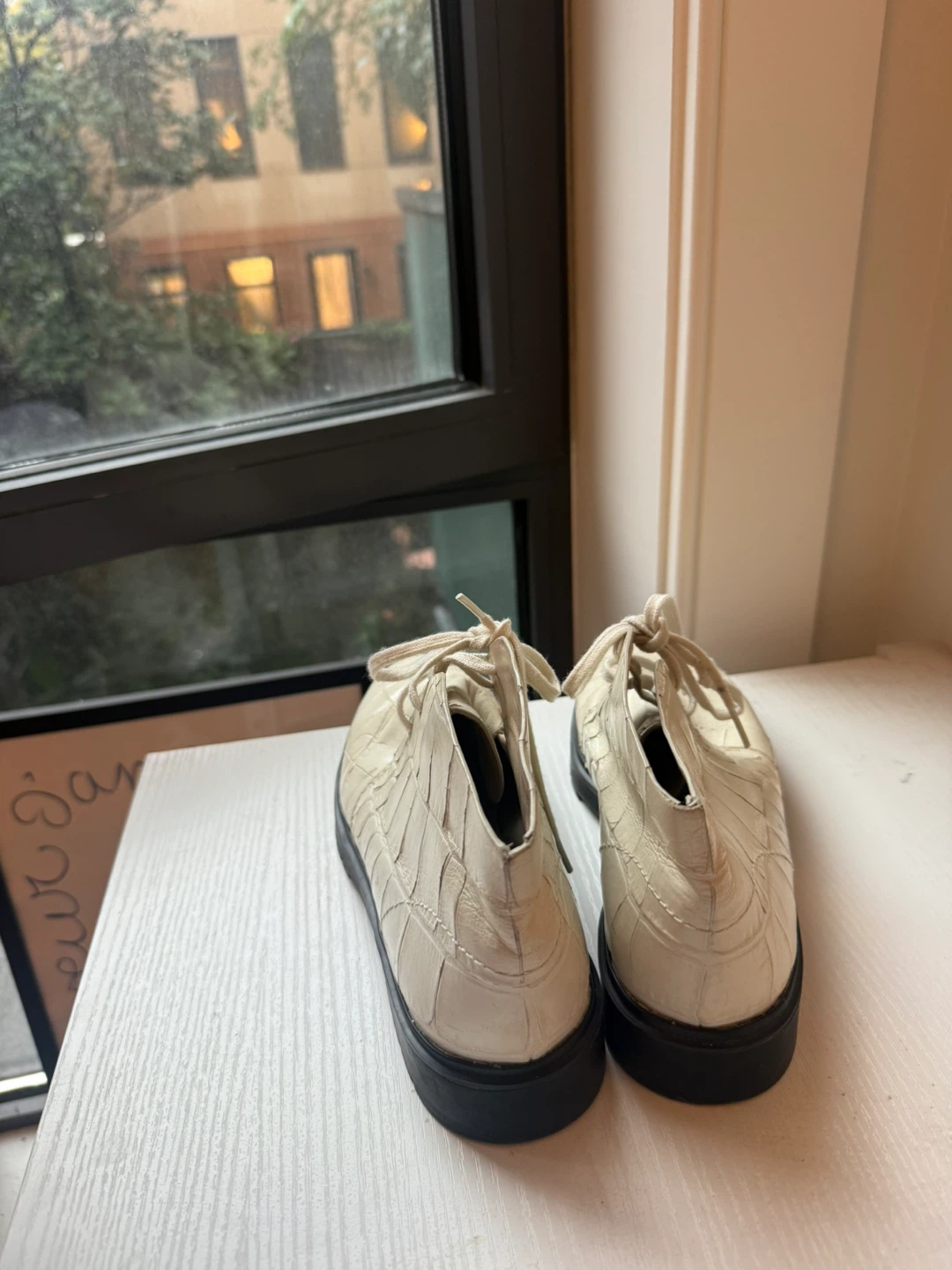 Alexander Wang, size 7, Cream Croc-Embossed Lace-Up Ankle Boots - photo 5