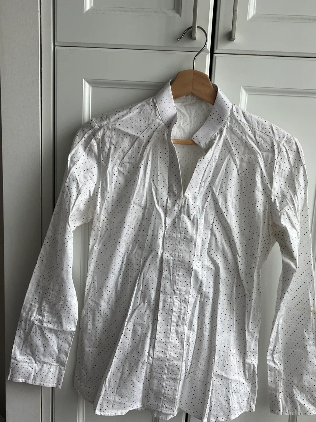 Set of 4 Long-Sleeved Band Collar Shirts