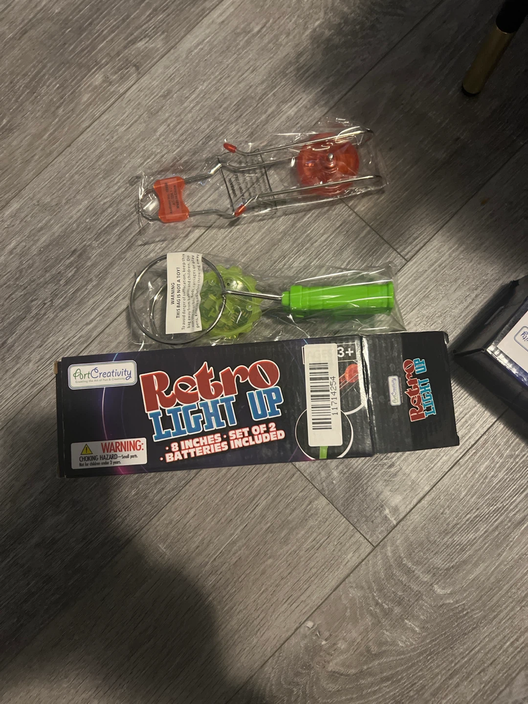 ArtCreativity Retro Light Up Rail Twirlers, Set of 2