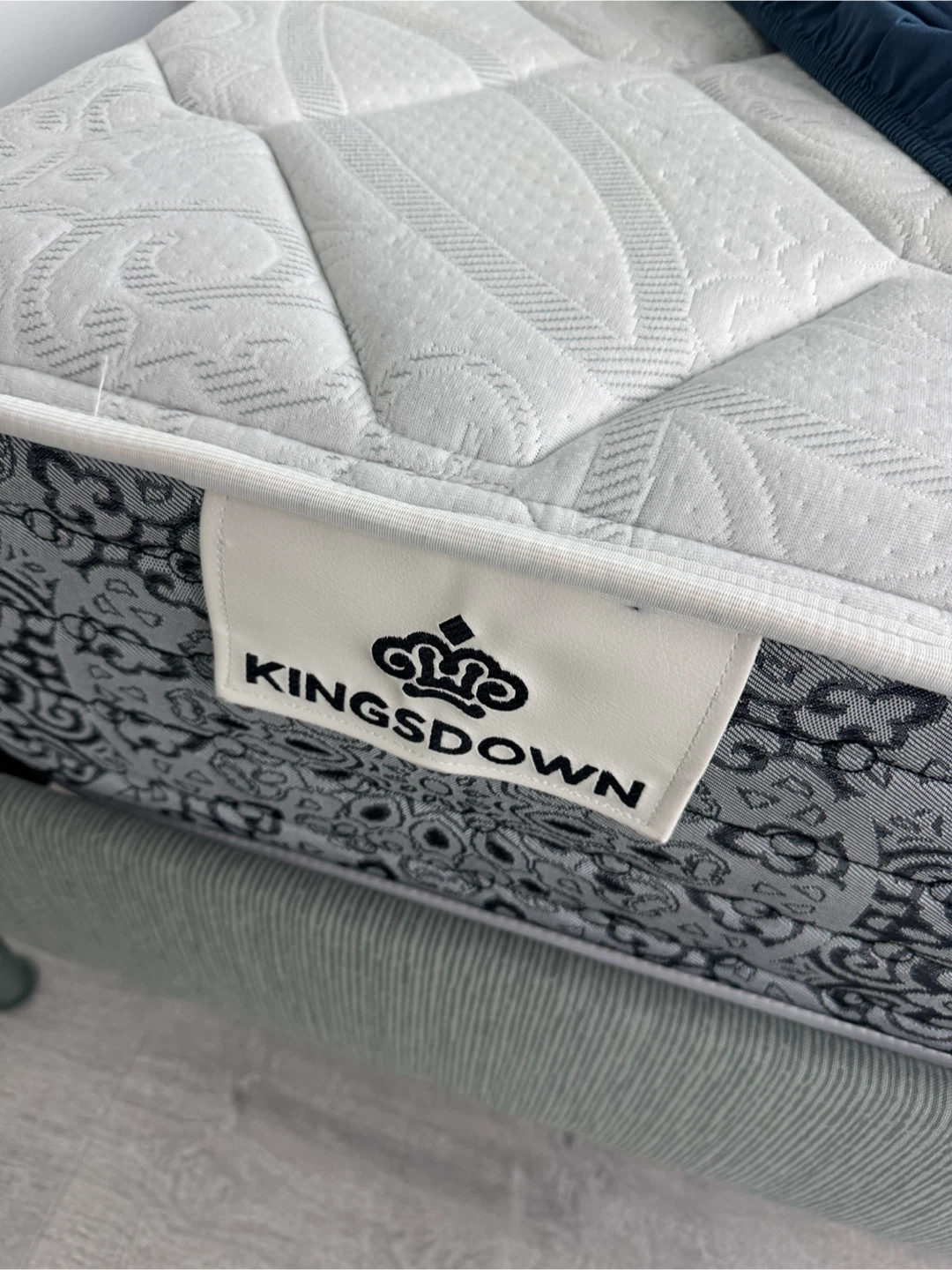 Kingsdown Studio Aspira Mattress and IKEA Bed Frame - photo 2