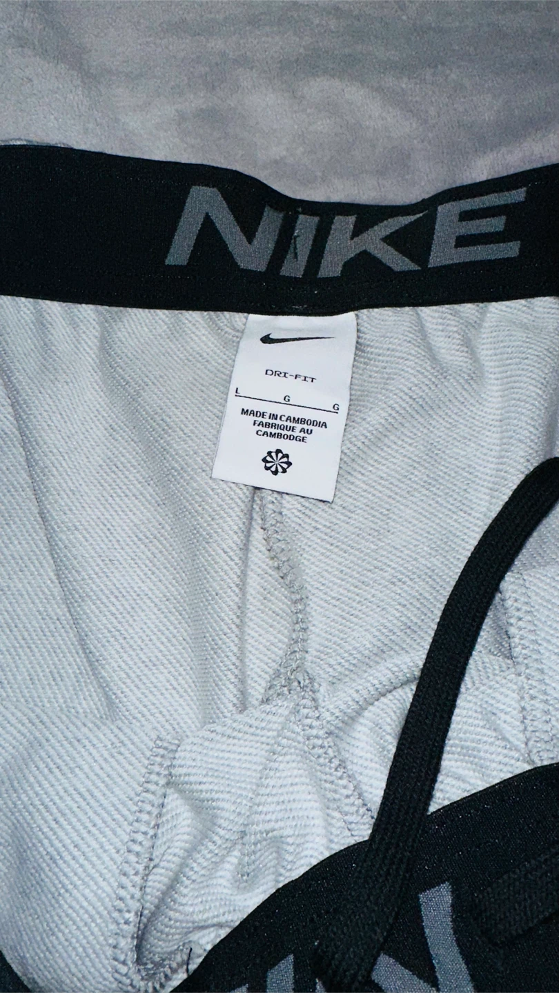 Nike Dri-FIT Grey Sweatpants - Large - photo 2