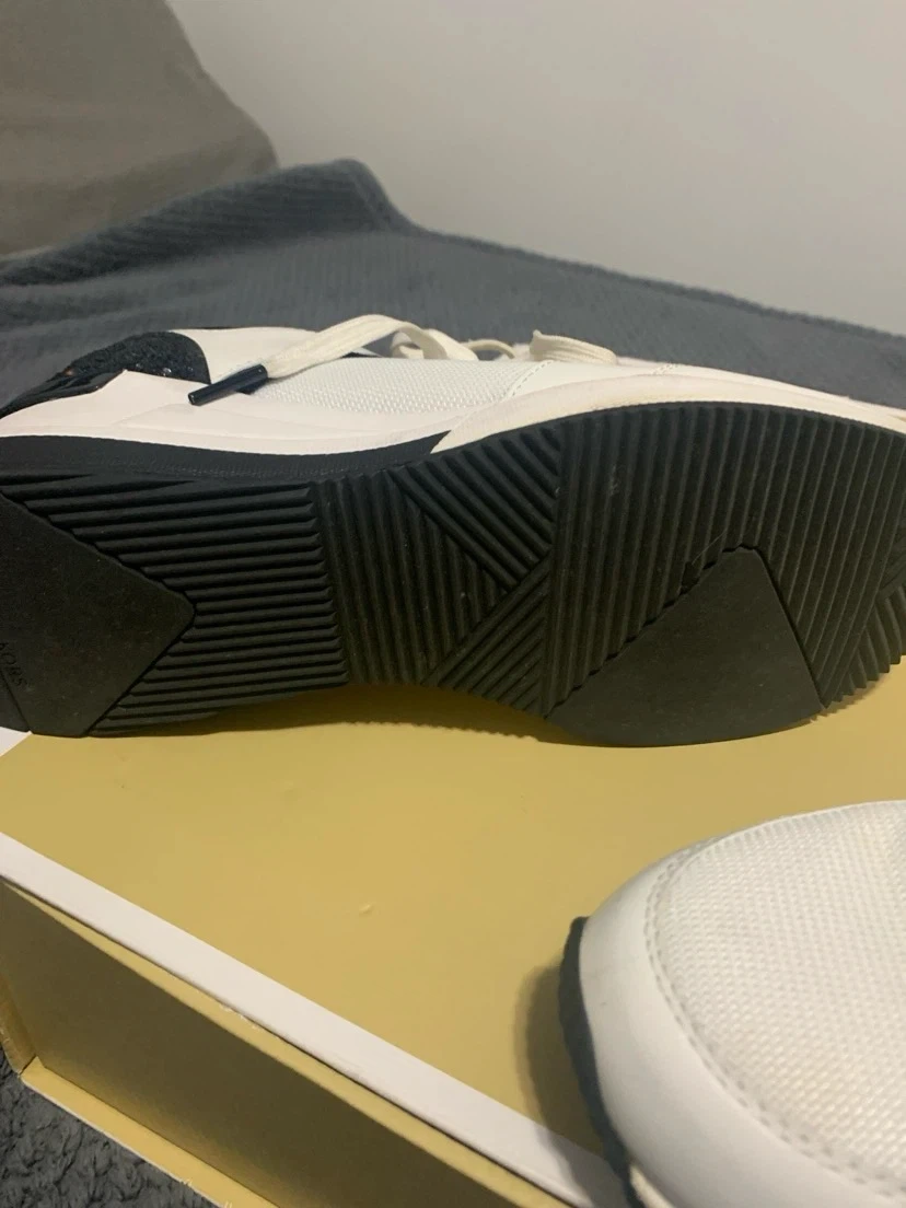 Michael Kors Sneakers/almost very new.used once
