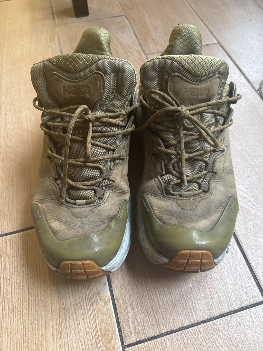 HOKA Kaha 2 Low Hiking Shoes