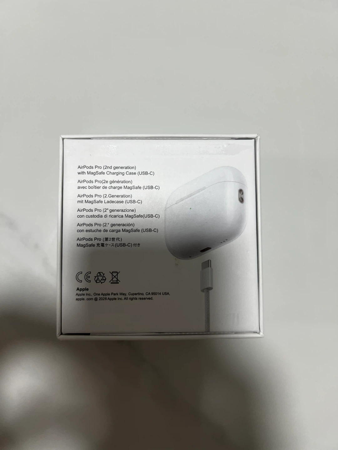 Apple AirPods Pro 2 active noise cancellation - photo 4