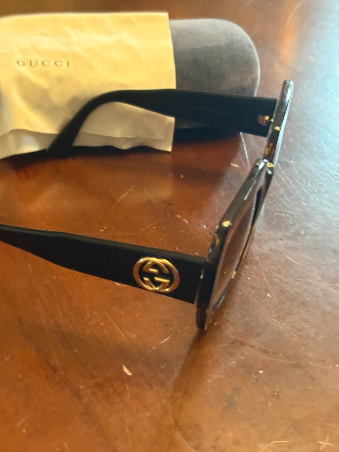 Gucci Tortoiseshell Sunglasses with Case - photo 2