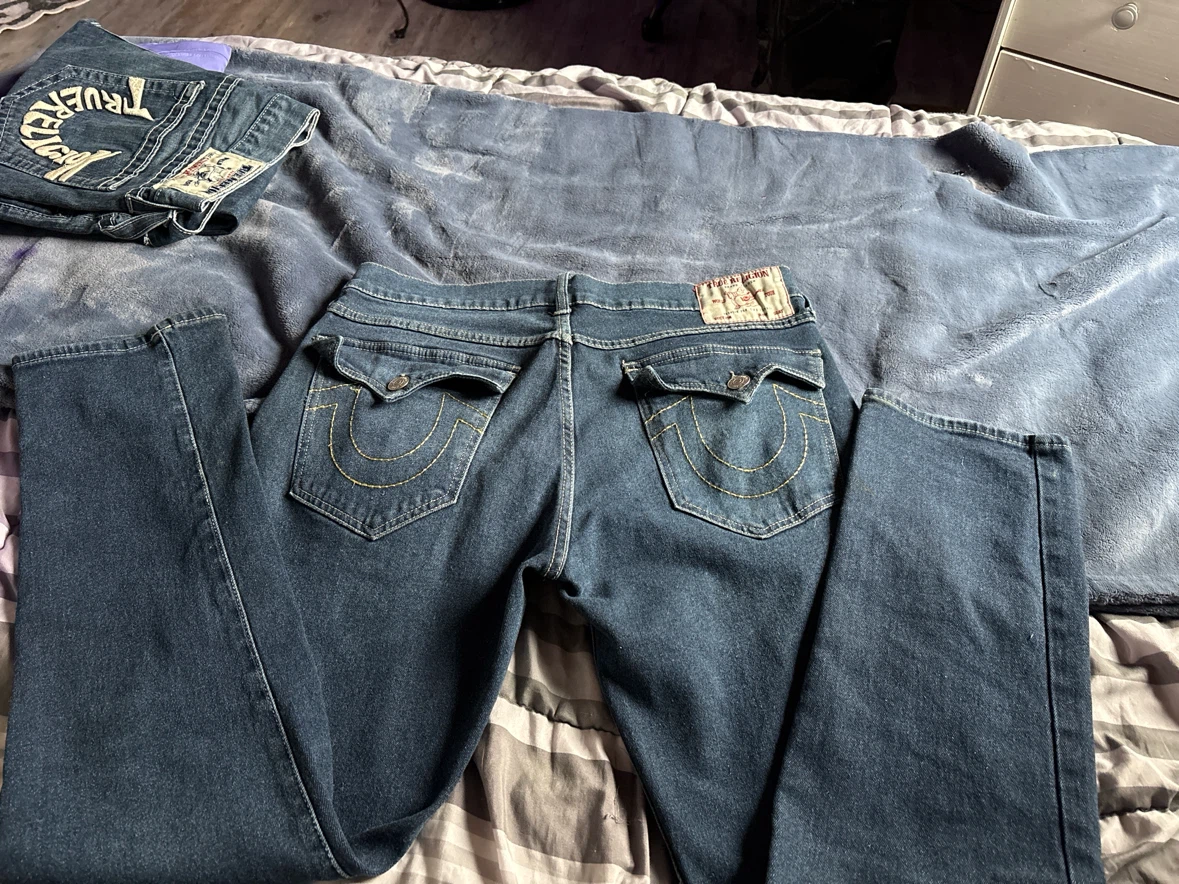 True Religion dark wash jeans - photo 2