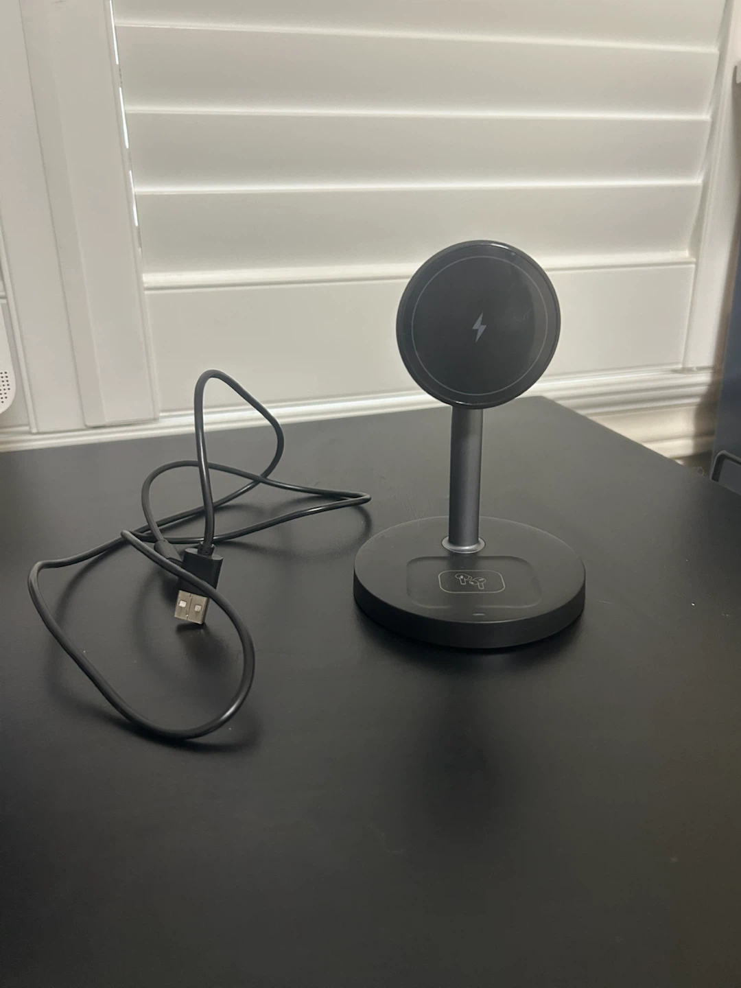 3-in-1 Wireless Charging Stand