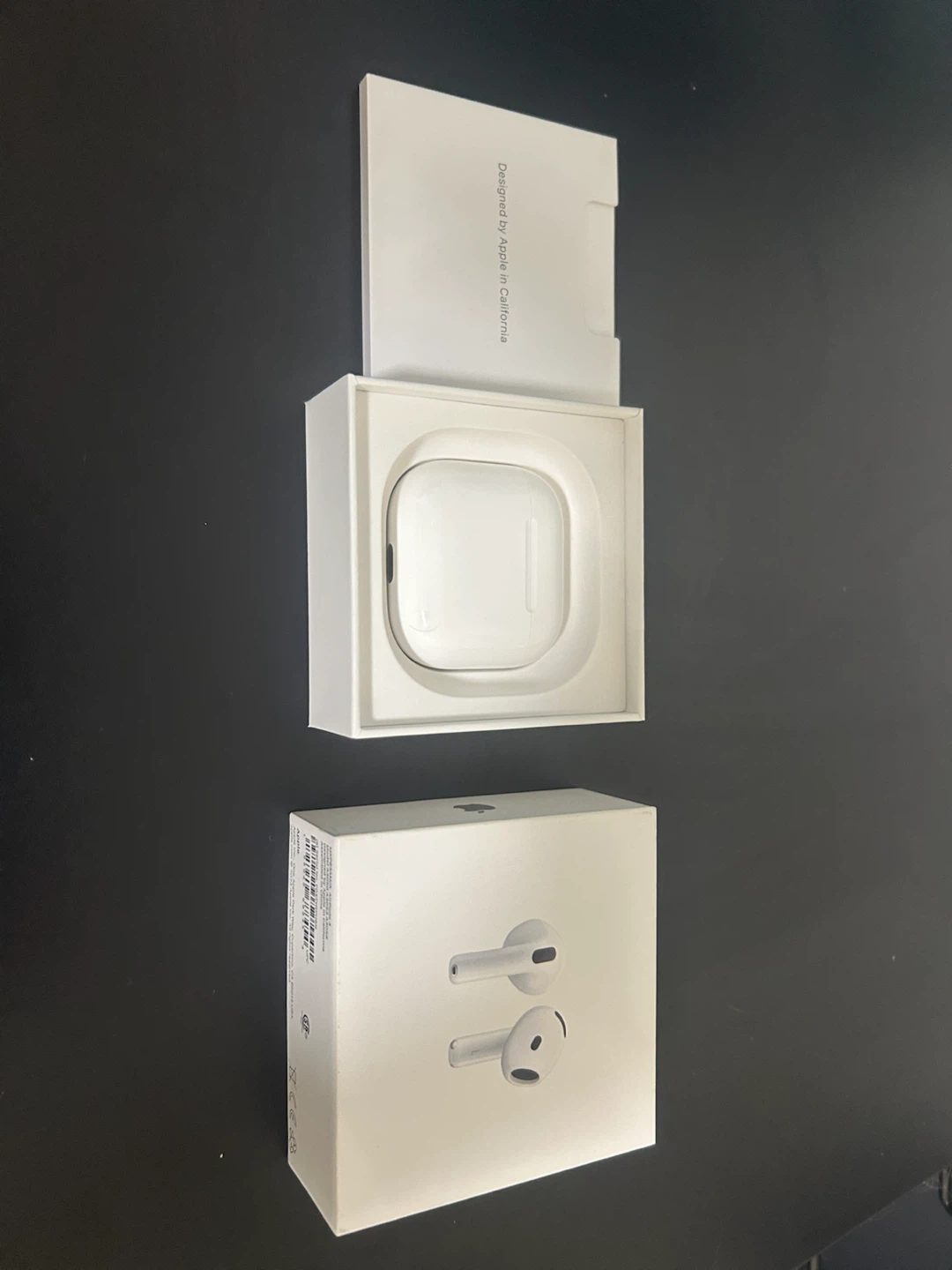 Apple AirPods 4th Generation - photo 2