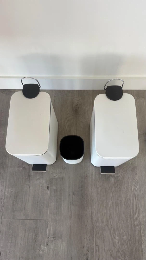 Set of Two Pedal Bins and Small Wastebasket - photo 2