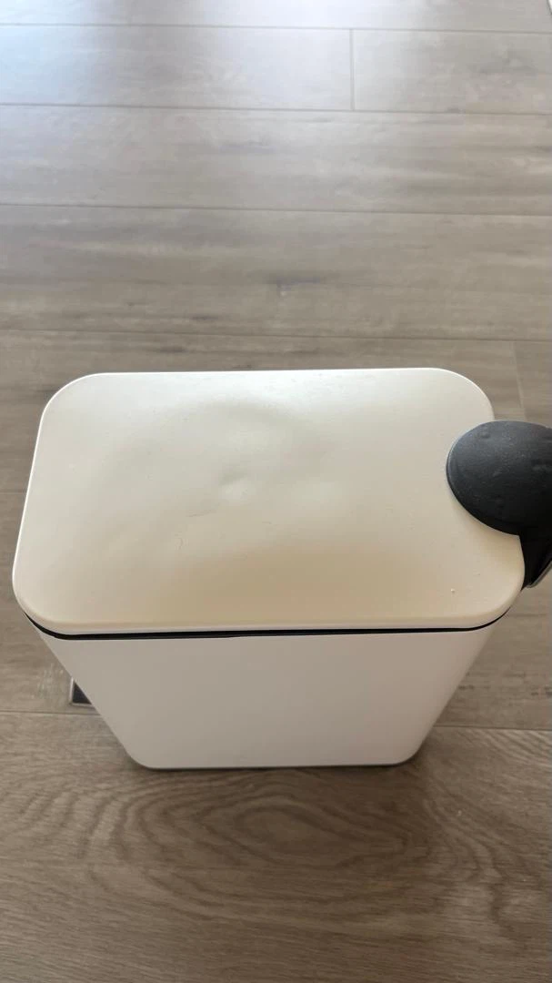 Set of Two Pedal Bins and Small Wastebasket - photo 4