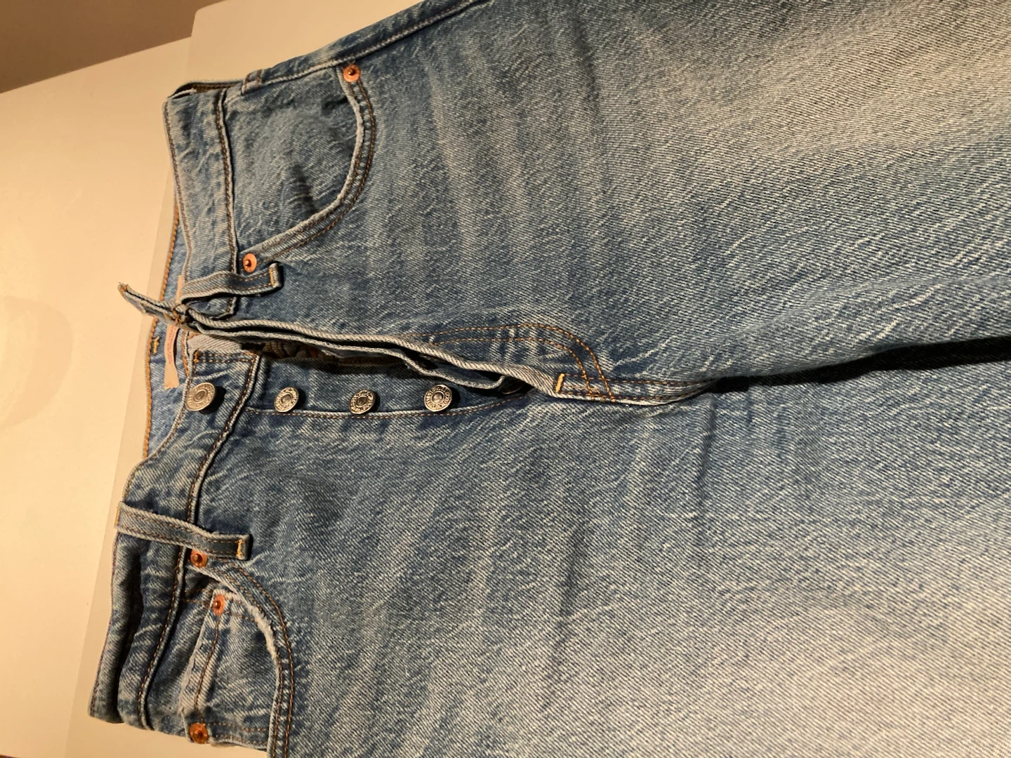 Levi’s buttonfly 26” waist x42” length - photo 3