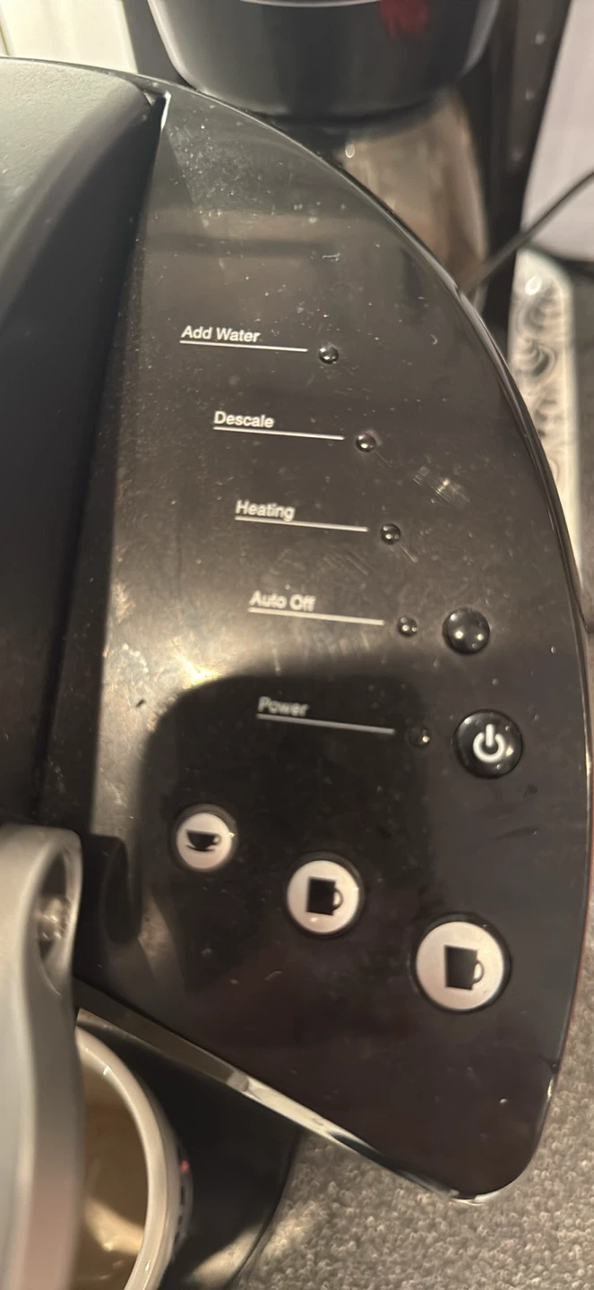 Black Keurig coffee maker - photo 2