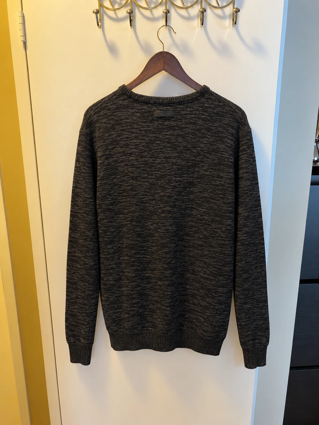 Men’s Sweater - photo 2