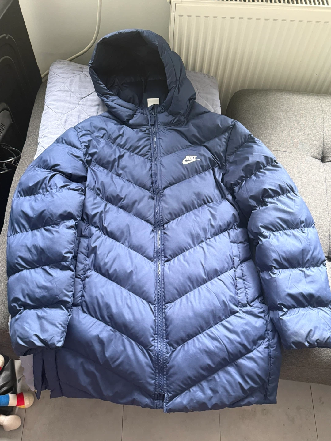 Nike Therma-Fit Puffer Jacket Navy Blue- BOYS size XL (18/20)