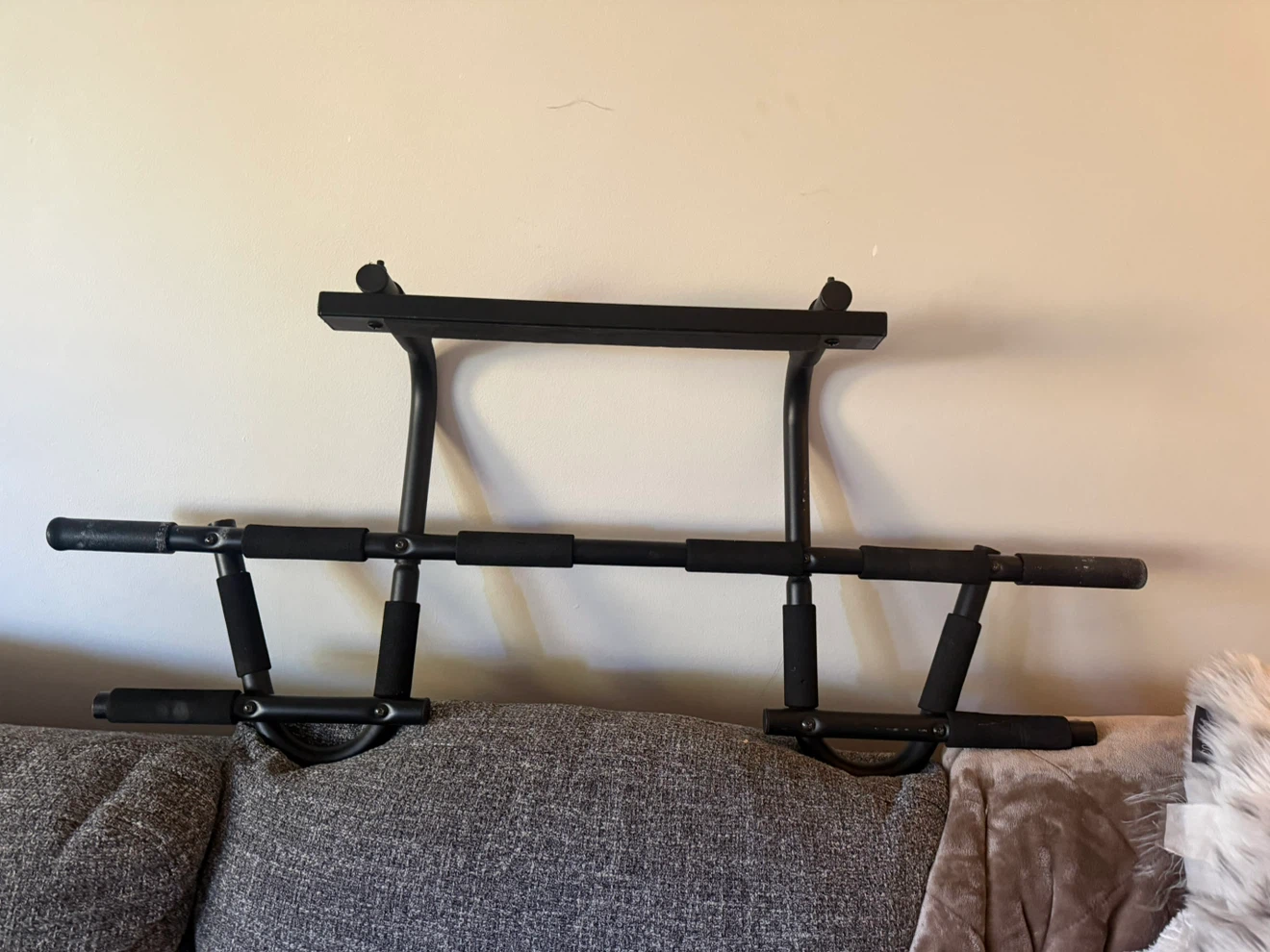 Doorway Pull-Up Bar - photo 2