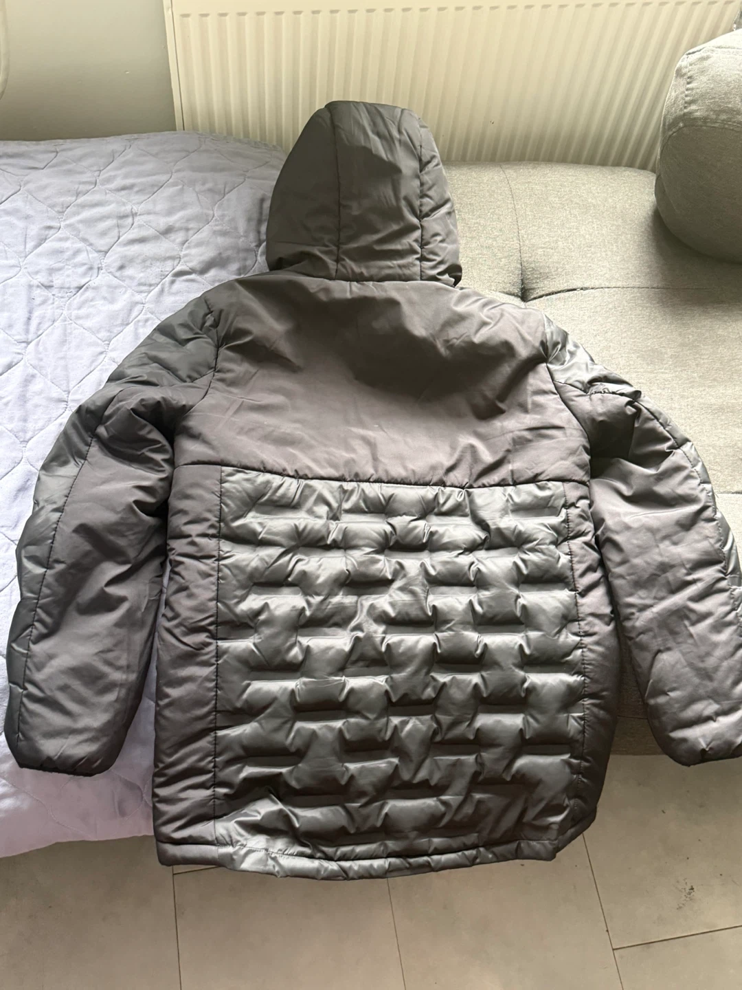 Under Armour Puffer Jacket Black-BOYS size XL (18/20) - photo 4