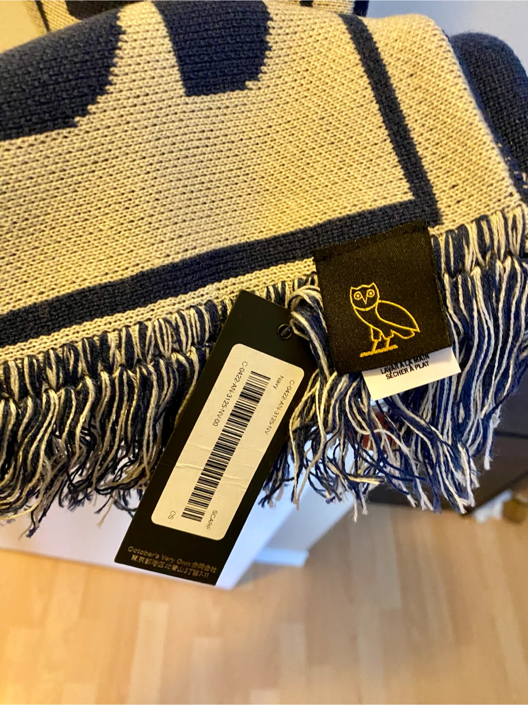 NEW OVO x Maple Leafs Scarf - photo 5