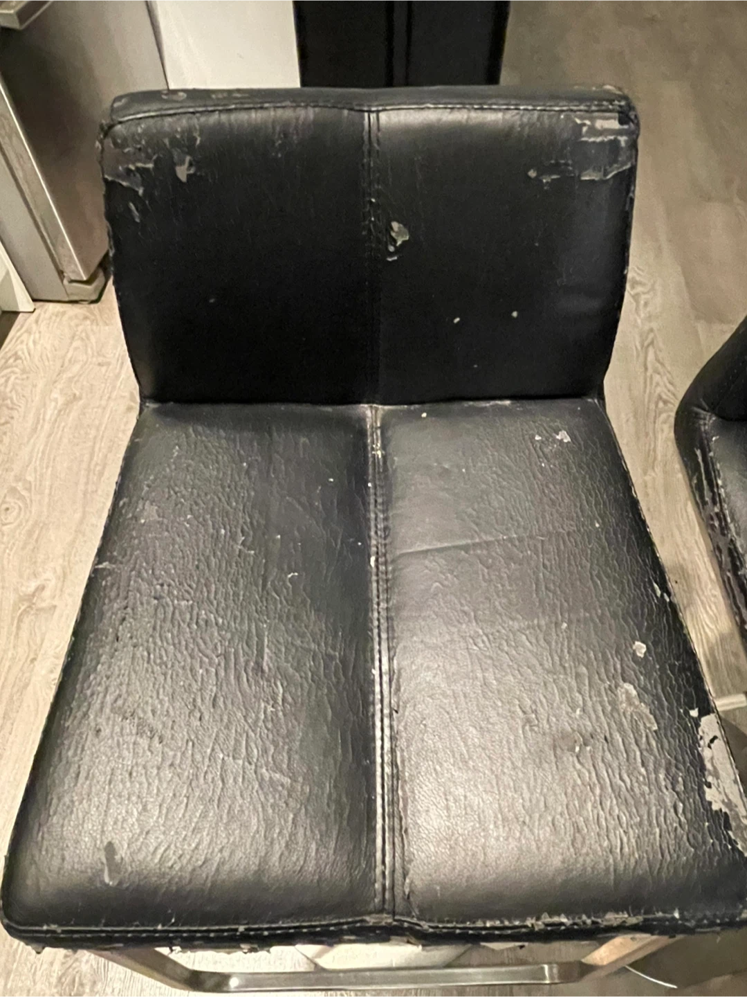Black Bar Stools - photo 3