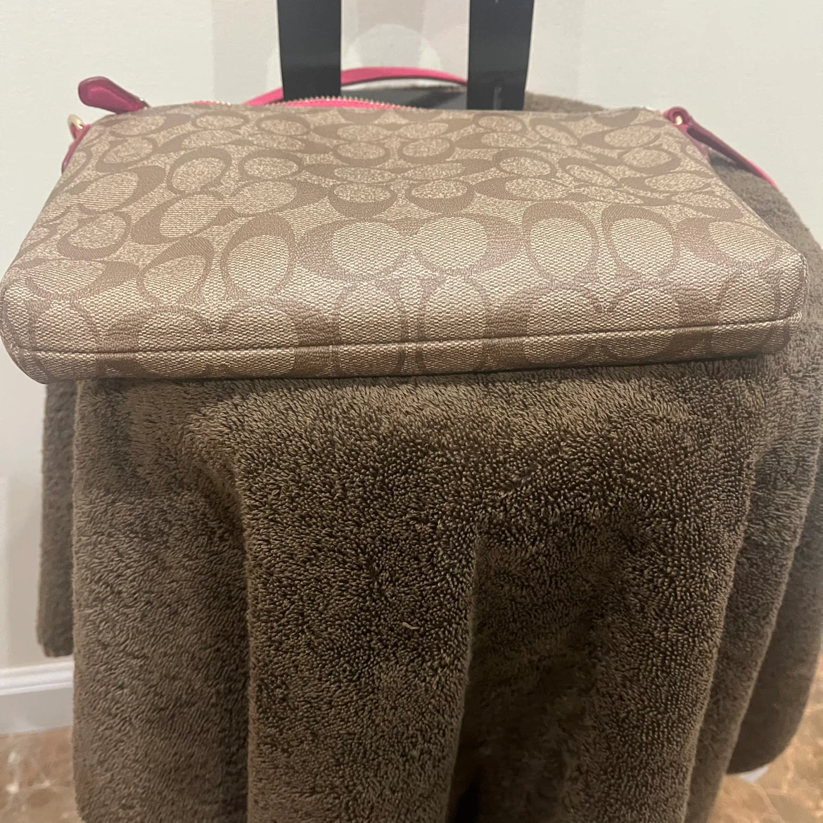 Coach Signature Crossbody Bag - photo 2