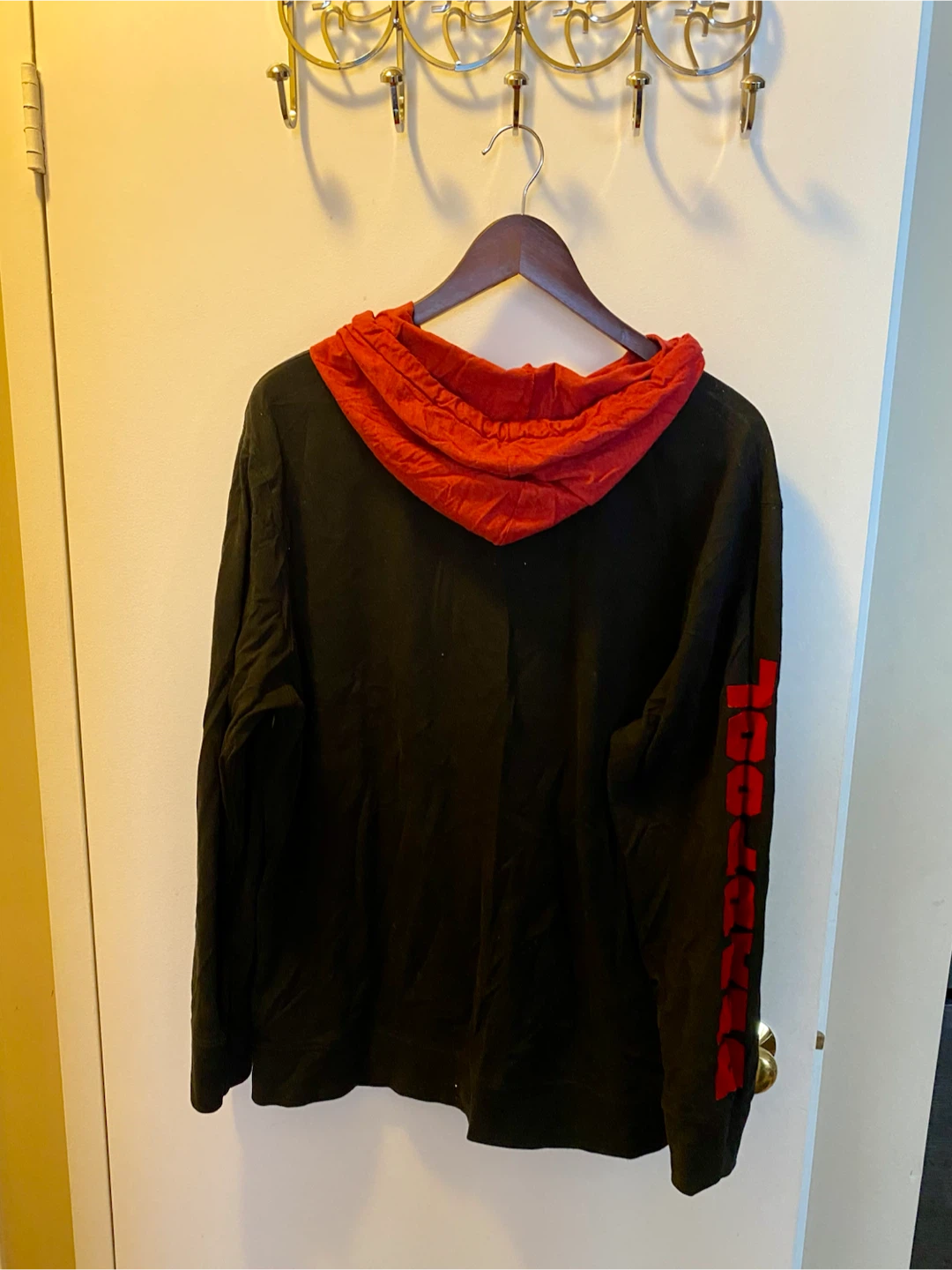 Marvel Deadpool Black and Red Hoodie - photo 2