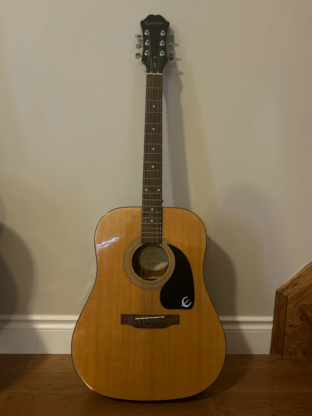 Epiphone DR-100 Acoustic Guitar