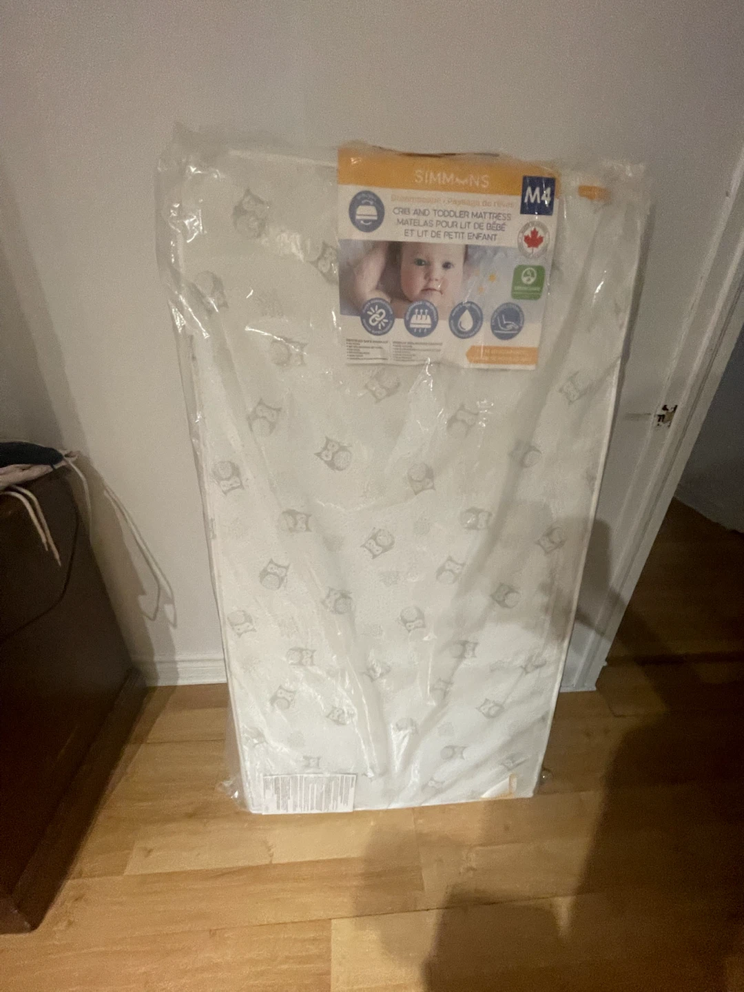 Simmons M4 Crib and Toddler Mattress