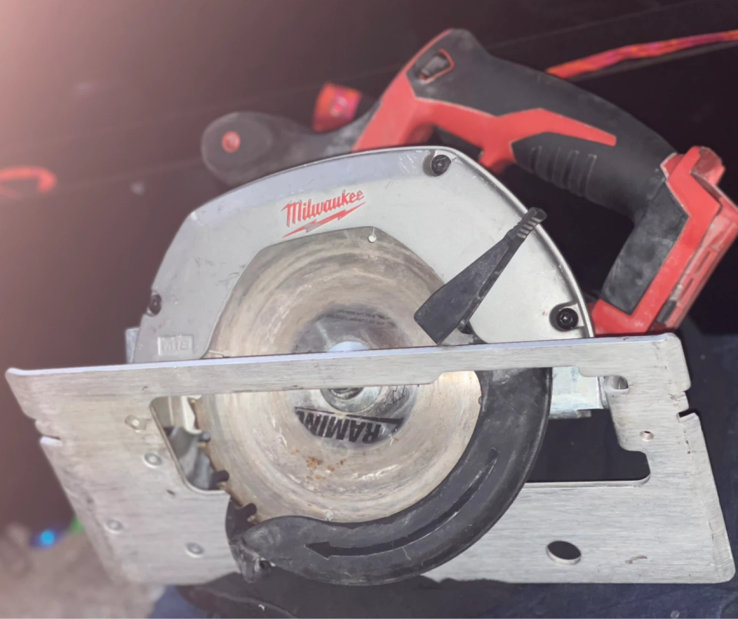 Milwaukee M18 Circular Saw - photo 3