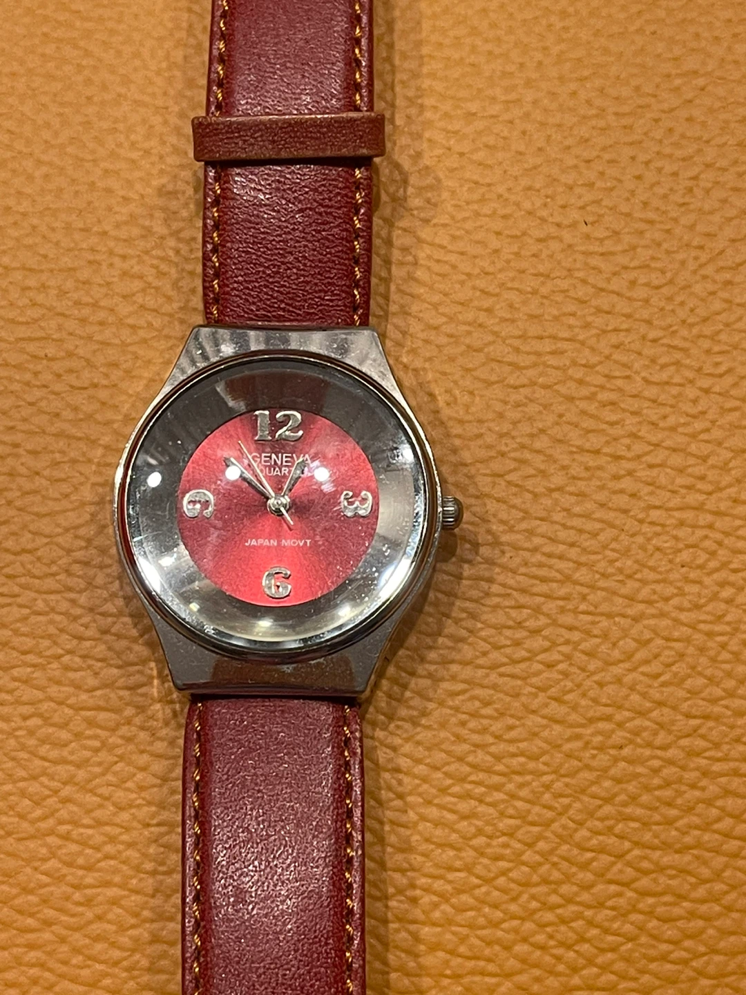 Geneva Quartz Watch Red Dial