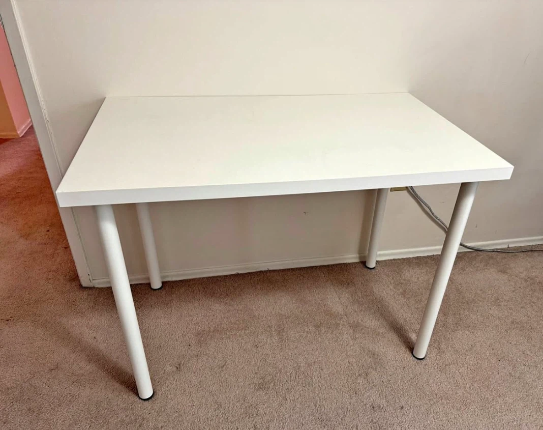 IKEA desk in white