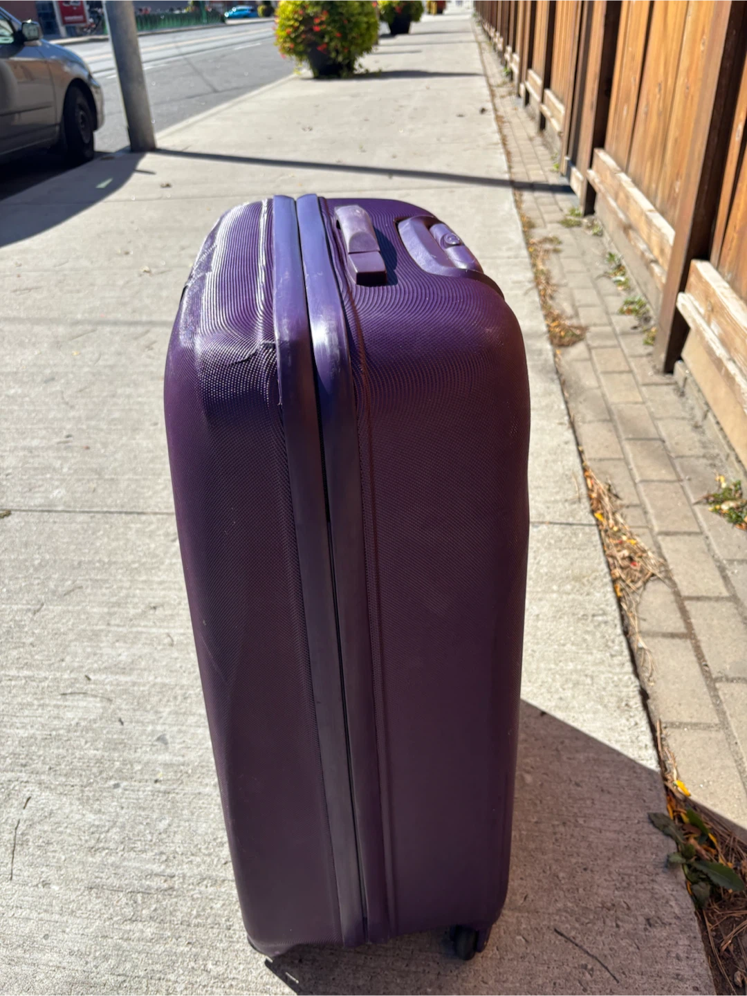 Medium Check in Delsey Purple Hardside Spinner Suitcase - photo 5