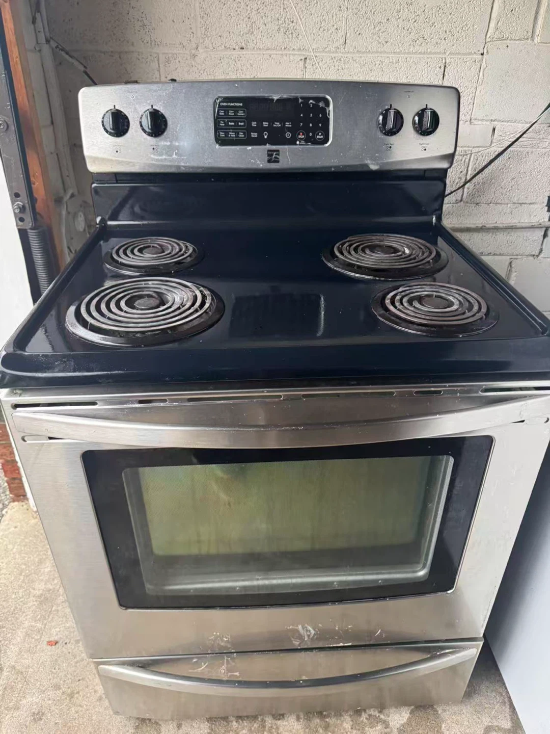 Good condition Kenmore stove $200 - photo 4