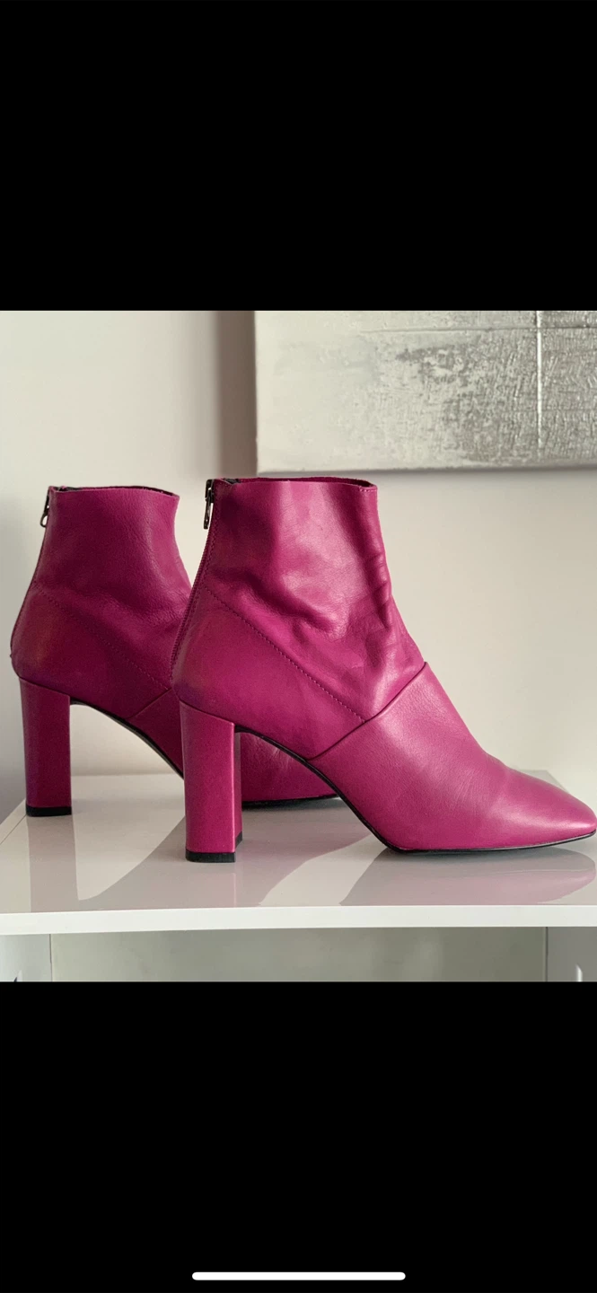 L’INTERVALLE Fushia All Leather Ankle Boots/Booties - photo 3