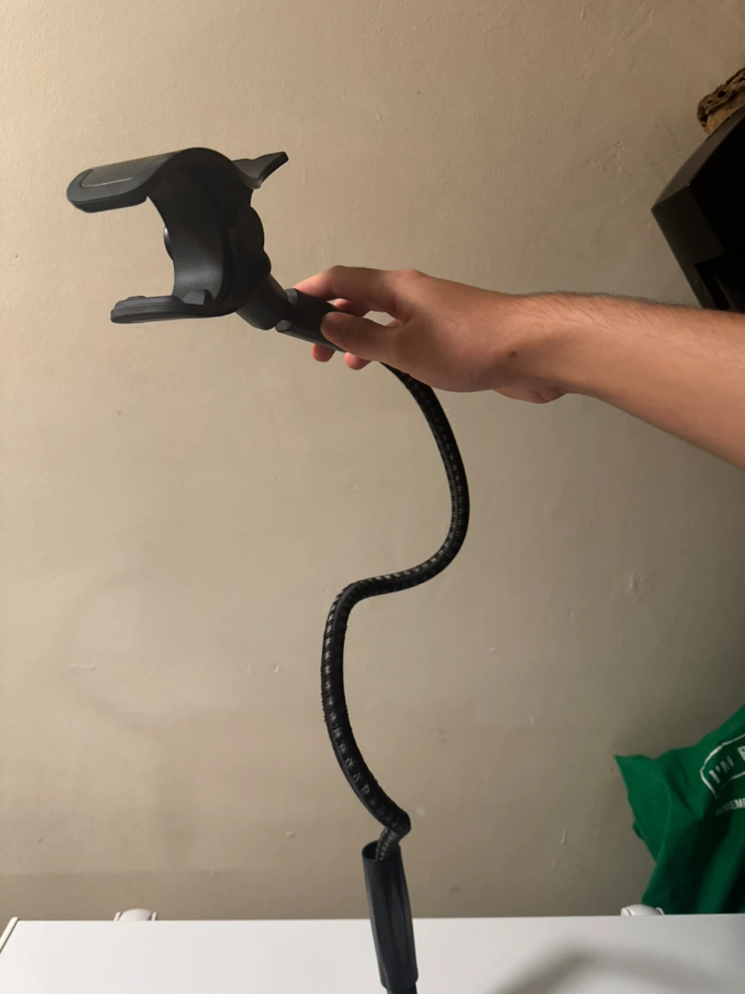 Black Flexible Gooseneck Phone Stand - photo 2