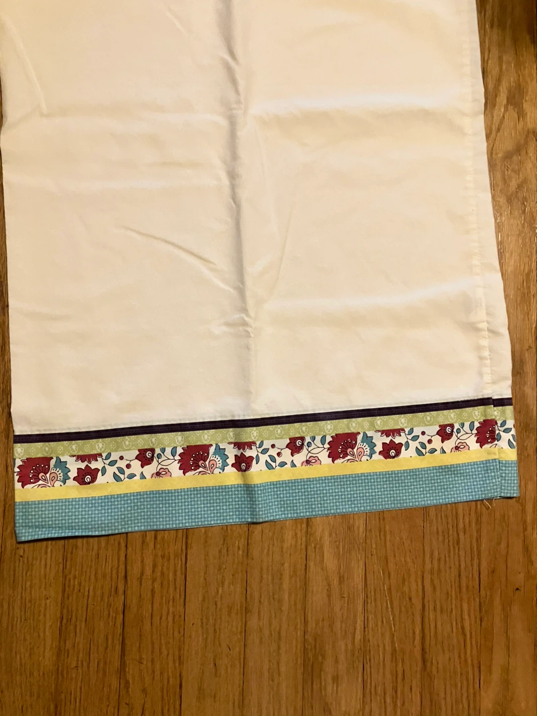 Set of Two Floral Pattern Pillowcases - photo 2