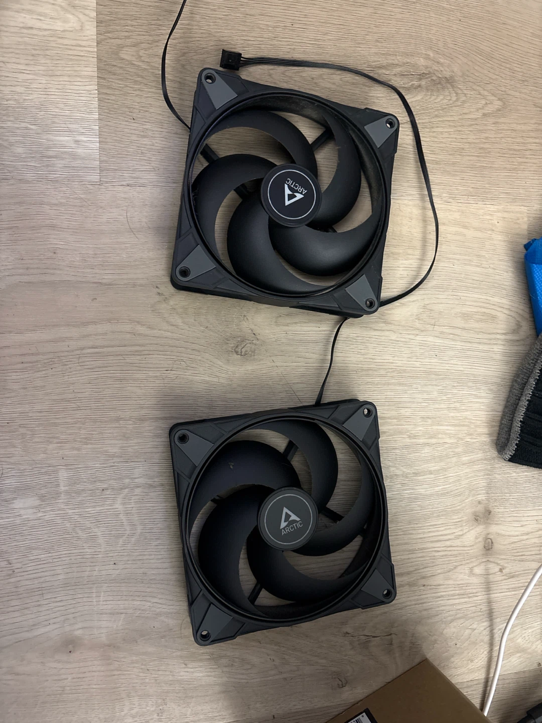 Two Arctic 140mm Case Fans