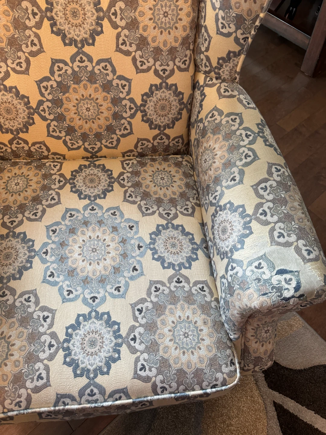 Matching Sofa, loveseat and Armchair Set - photo 4