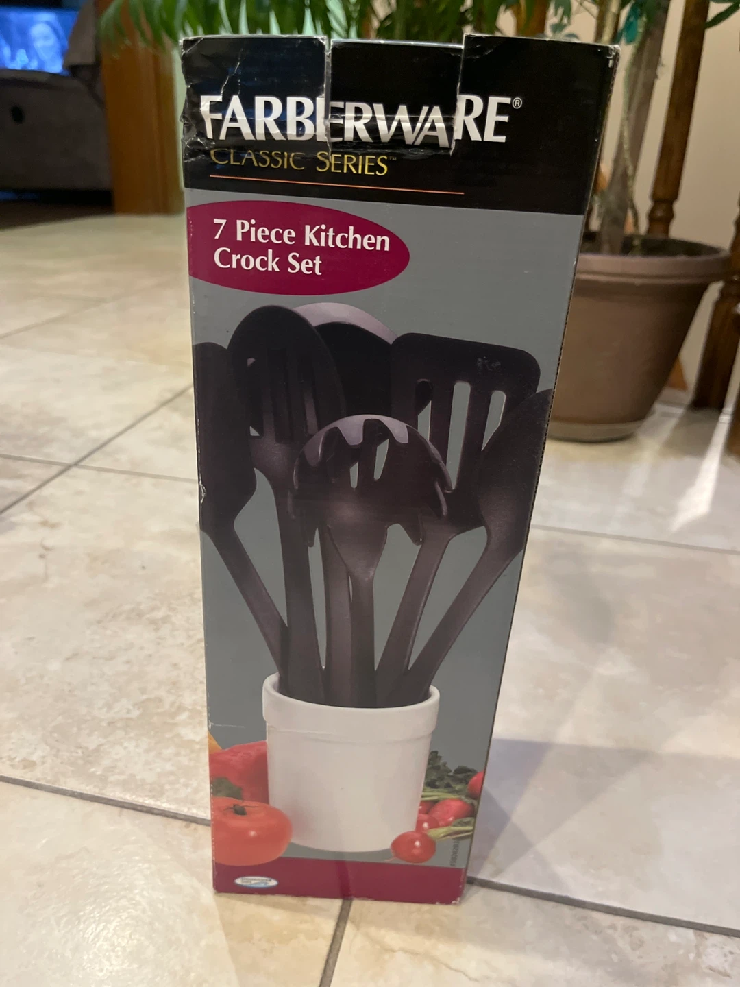 Farberware 7 Piece Kitchen Crock Set