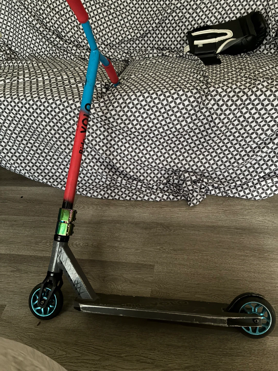 Ride Volo Stunt Scooter