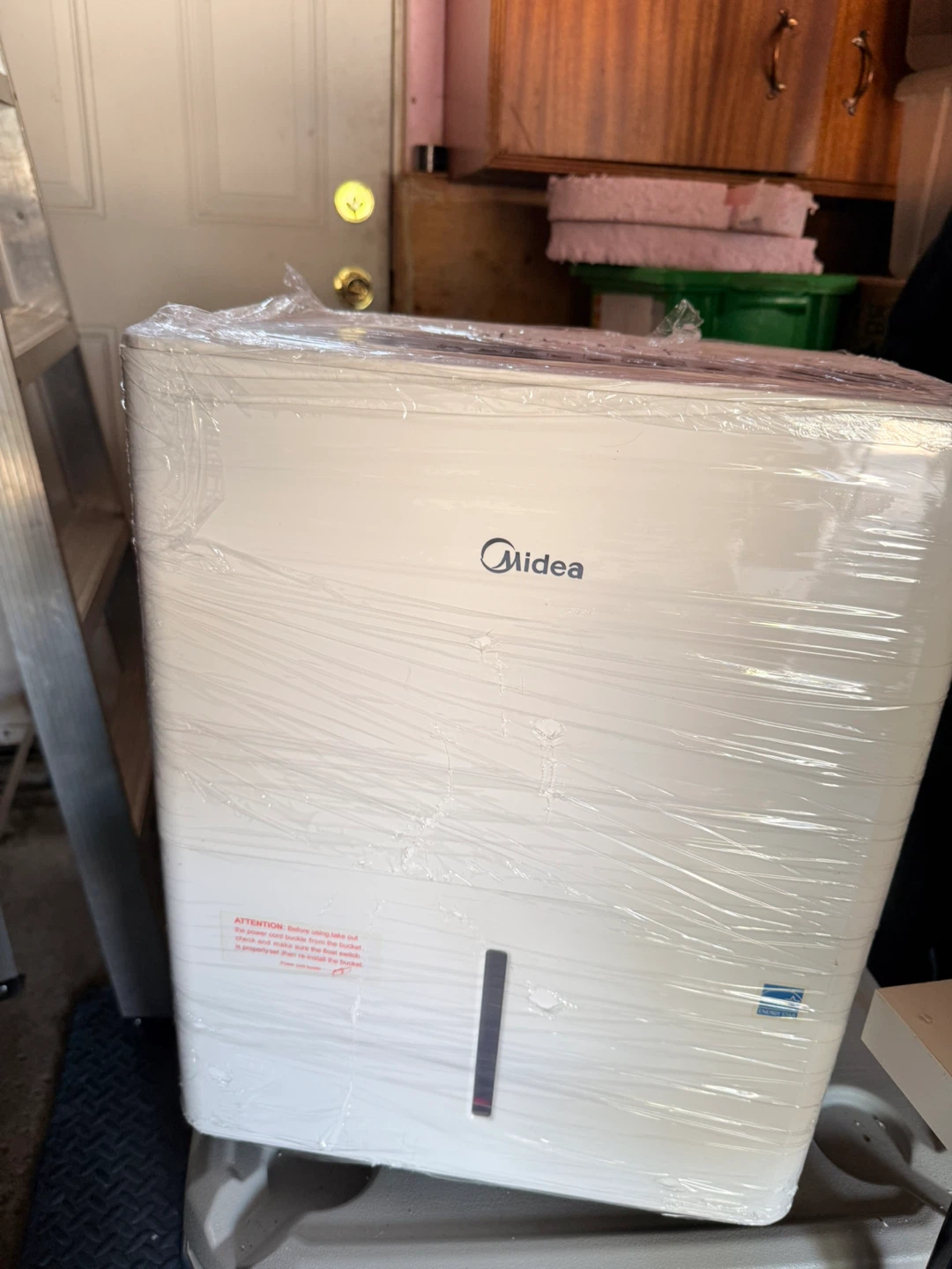 Midea Dehumidifier