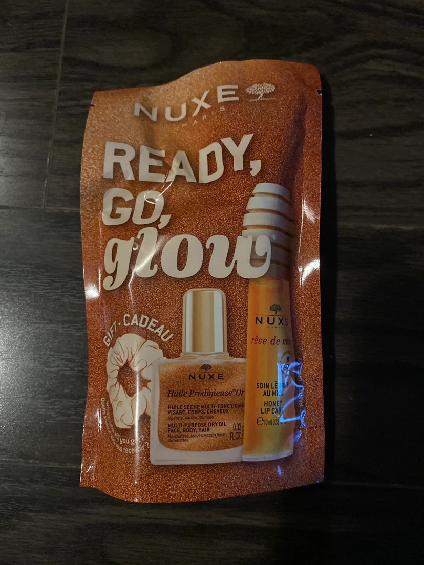 NUXE Ready, Go, Glow Gift Set