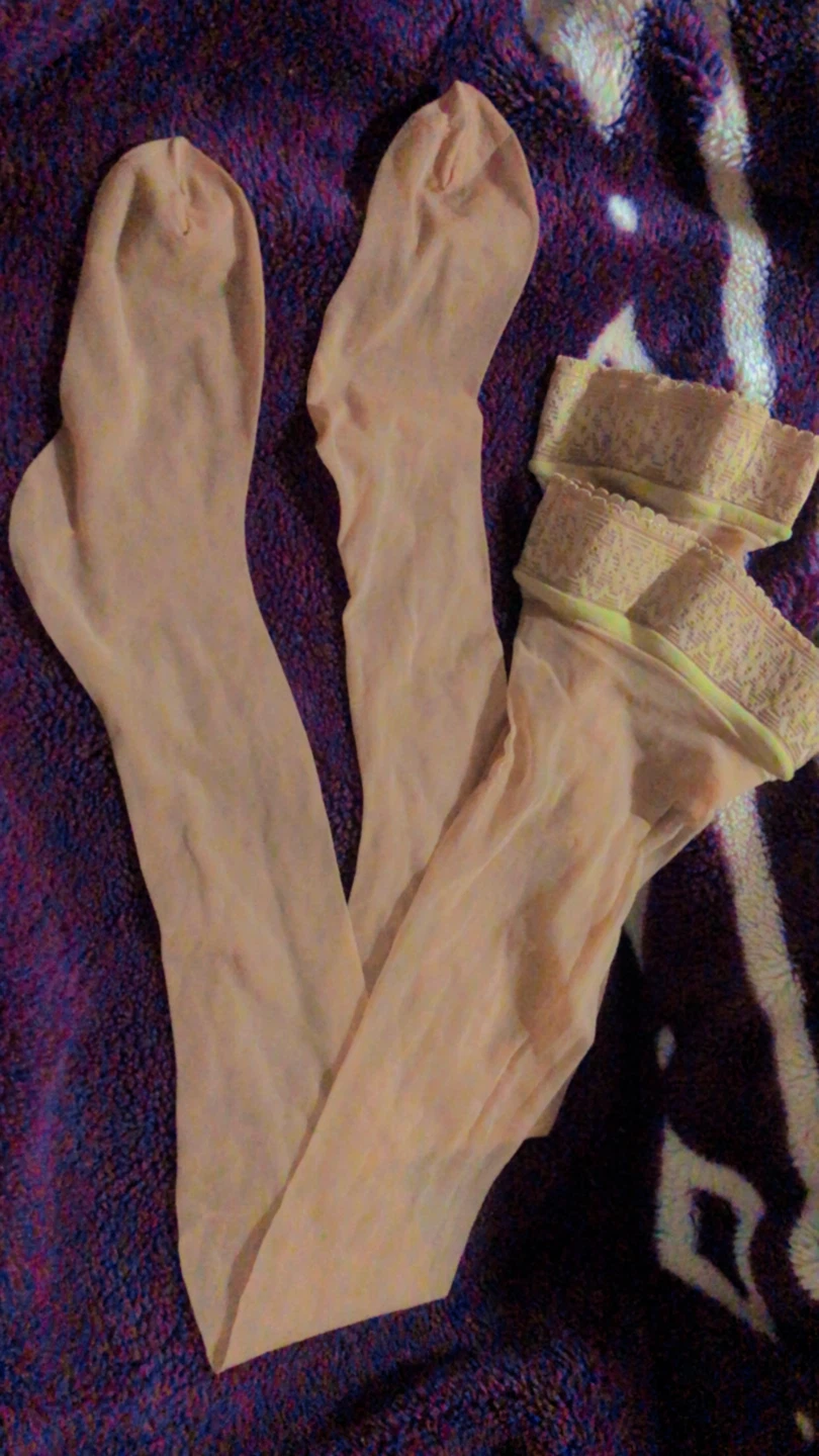Beige Lace-Top Stay-Up Stockings - photo 2