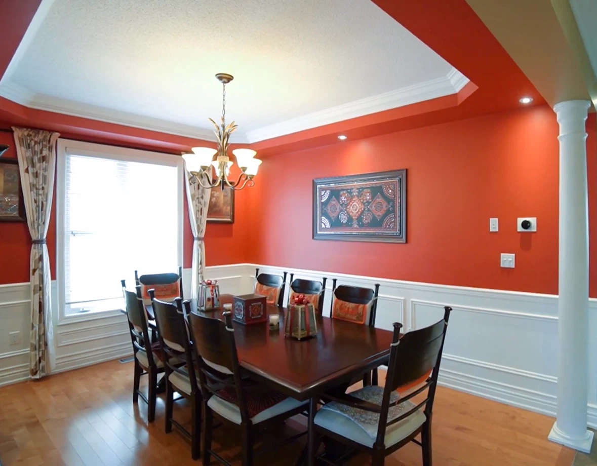 Dark Wood Dining Table and Chairs Set - photo 2
