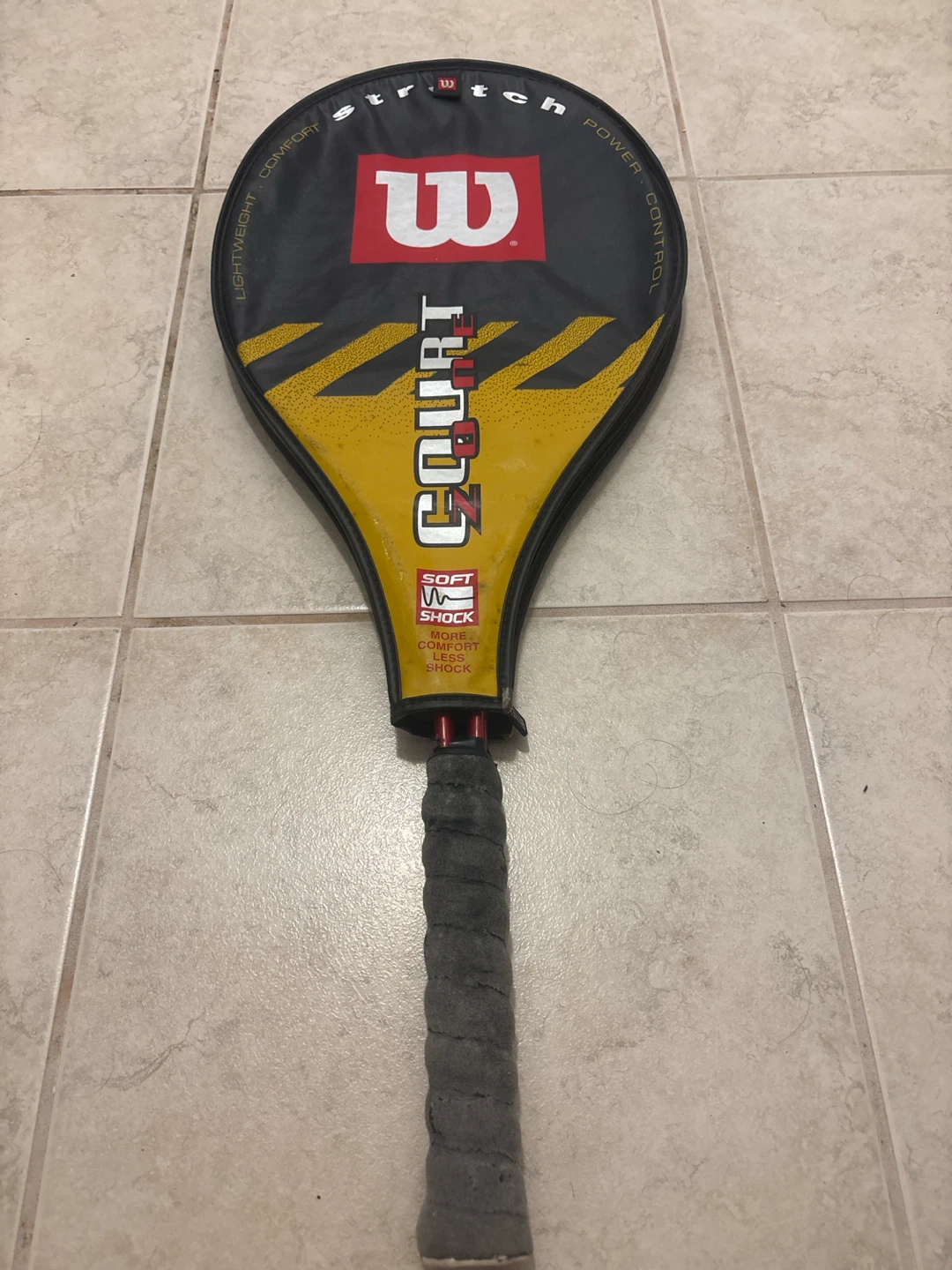 Wilson Court Zone Tennis Racket