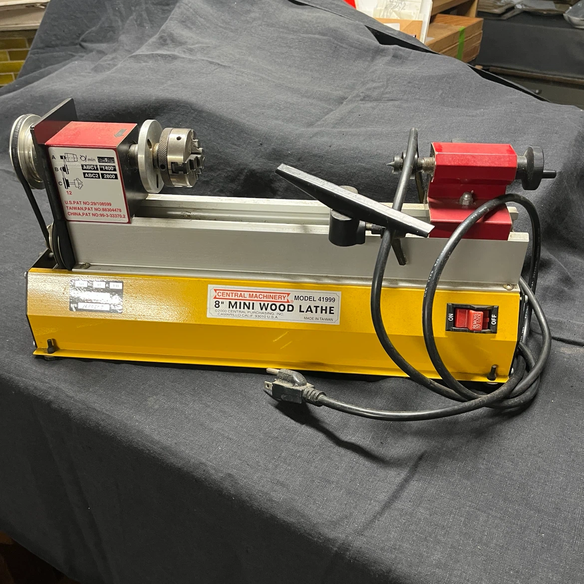 Central Machinery 8 inch Mini Wood Lathe Model 41999