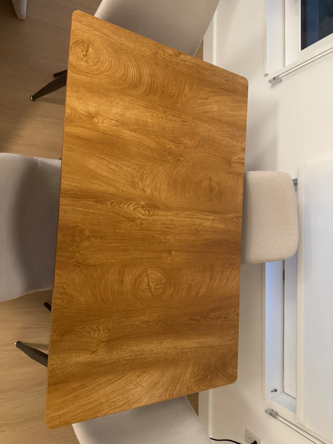 Dining table and 4 chairs set - photo 2