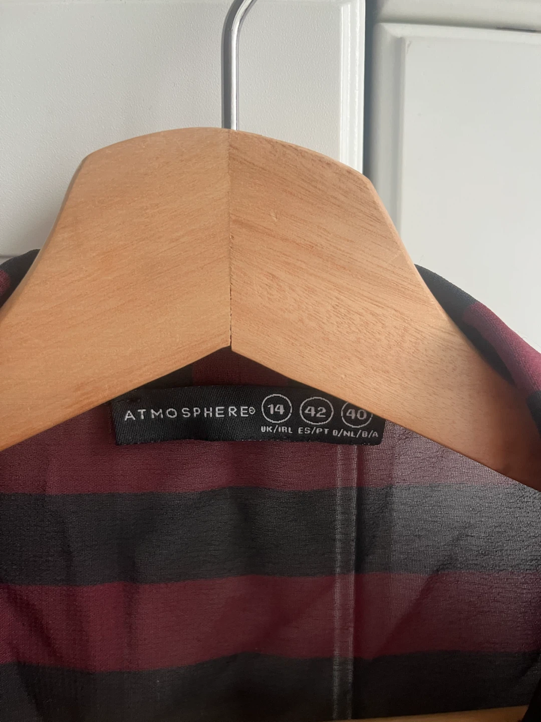Atmosphere Striped Sleeveless Shirt - photo 2