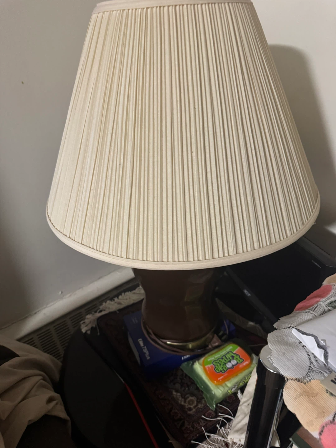 Classic Table Lamp with Pleated Shade - photo 3