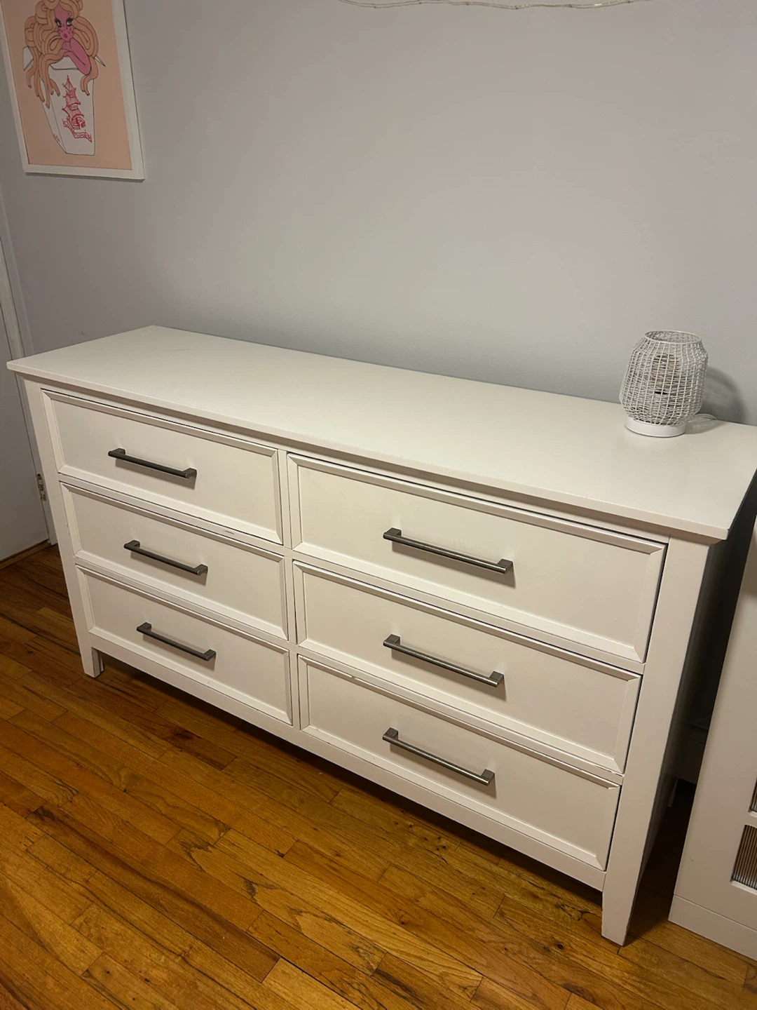 White Six-Drawer Dresser - photo 4
