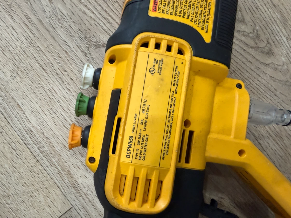DeWalt DCPW550 20V Power Cleaner - photo 3