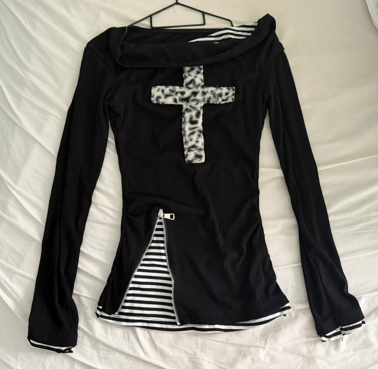 Off Shoulder Long Sleeve Top